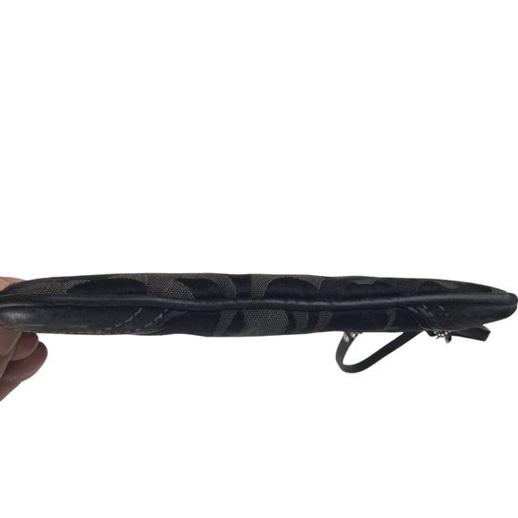 Coach Wristlet - Picture 8 of 13